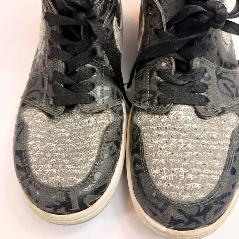 Jordan Men's Grey and Black Trainers